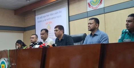 নিষিদ্ধ দলের কর্মকাণ্ড ঠেকাতে কঠোর অবস্থানে ডিবি