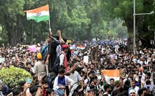 দিল্লির আন্দোলন ছড়াচ্ছে ভারতজুড়ে, বাধা পেলেই বিক্ষোভের ঘোষণা