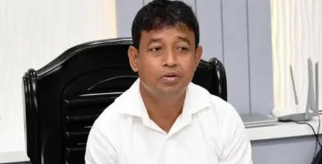 পলায়নের অভিযোগে চাকরি হারালেন হারুন অর রশীদ