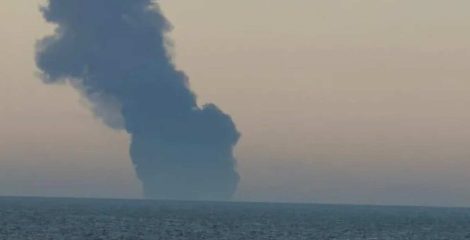হরমুজে তেলবাহী সুপারট্যাংকারে আগুন, কারণ নিয়ে ধোঁয়াশা