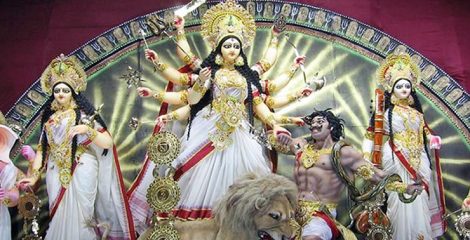 শারদীয় দুর্গাপূজার ষষ্ঠী আজ, শুরু ছয় দিনের দুর্গোৎসব
