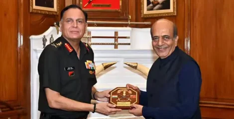 ভারতের সেনাপ্রধানের সঙ্গে বৈঠক হাইকমিশনার দীনেশ ত্রিবেদীর