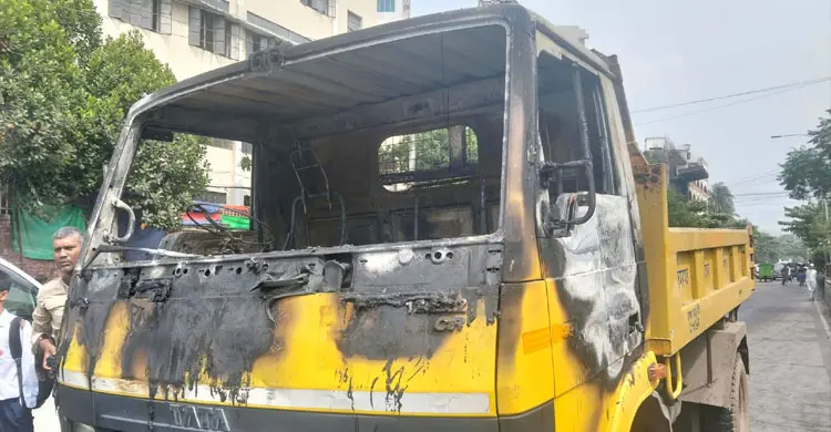 মিরপুরে উচ্ছেদ অভিযান ঘিরে সংঘর্ষ, আসামি প্রায় ২ হাজার