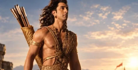 মুক্তির আগেই বক্স অফিসে ঝড়