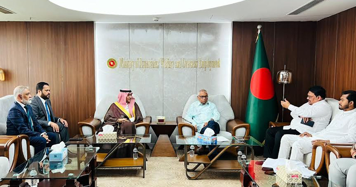 আকামার মেয়াদ শেষ হলেও সৌদিতে প্রবেশের সুযোগ পাবেন প্রবাসীরা