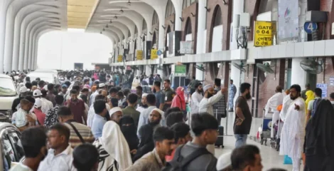 বাতিল ৮৬ ফ্লাইটে দুর্ভোগে সাড়ে ১৩ হাজার যাত্রী