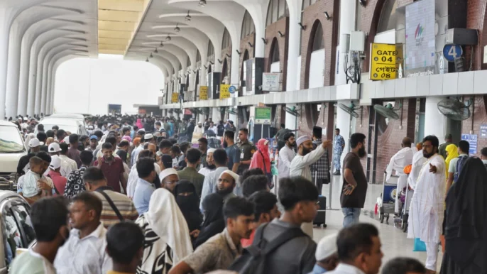 বাতিল ৮৬ ফ্লাইটে দুর্ভোগে সাড়ে ১৩ হাজার যাত্রী